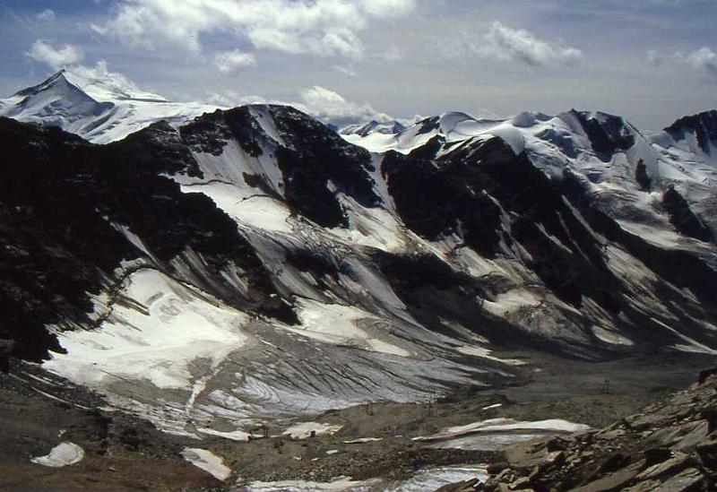 21-Da Punta Beltovo di fuori,il Cevedale,agosto 1986.jpg